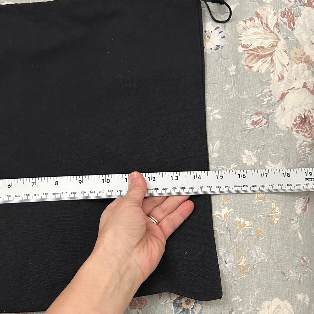Black Drawstring Bag - Picture 5 of 7